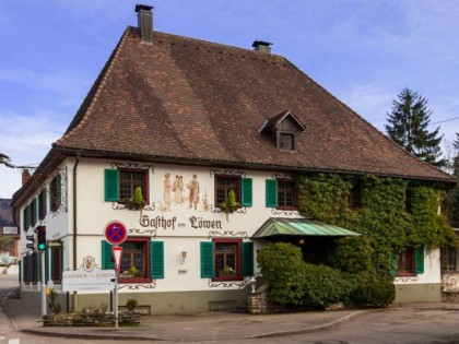 照片: zum L&amp;ouml;wen